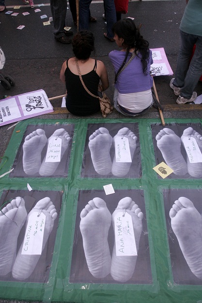 En el día internacional contra la violencia de género Los fenicidios aumentan y los proyectos reposan en Diputados Foto DIB En el día internacional contra la violencia de género Los fenicidios aumentan y los proyectos reposan en Diputados Foto DIB