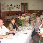 Asistentes a la cena ofrecida por la Asociación Cultural Nuevejuliense.