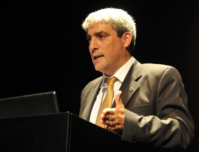 Pablo Navarro.