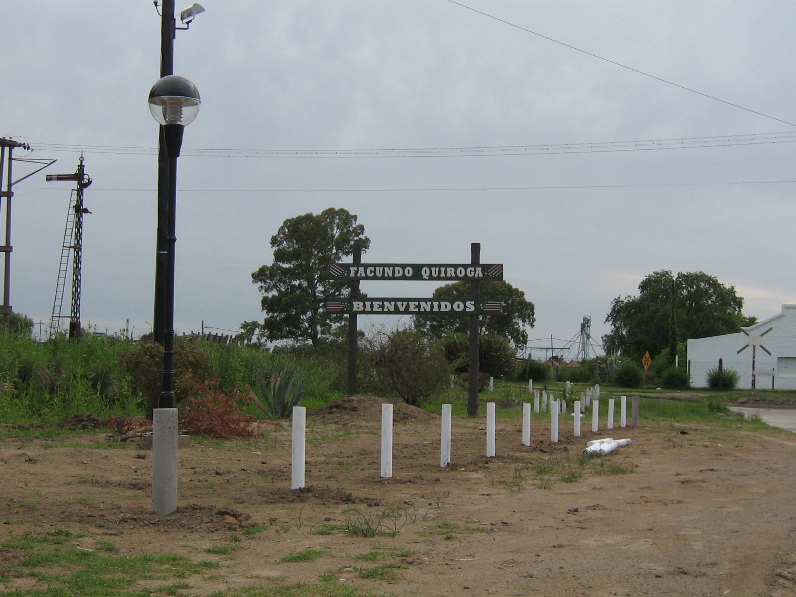 Inauguran obras de iluminación en Quiroga