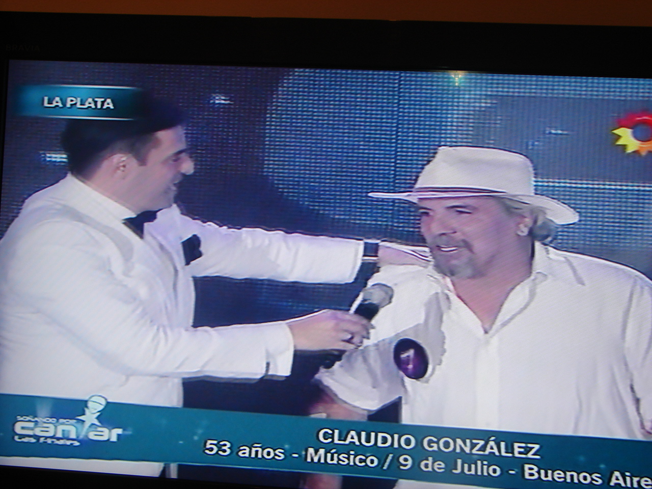 Tercera presentación de Claudio González en el programa «Soñando por Cantar»