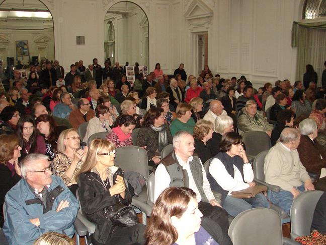 Reconocieron a varios vecinos, en mérito a su trayectoria