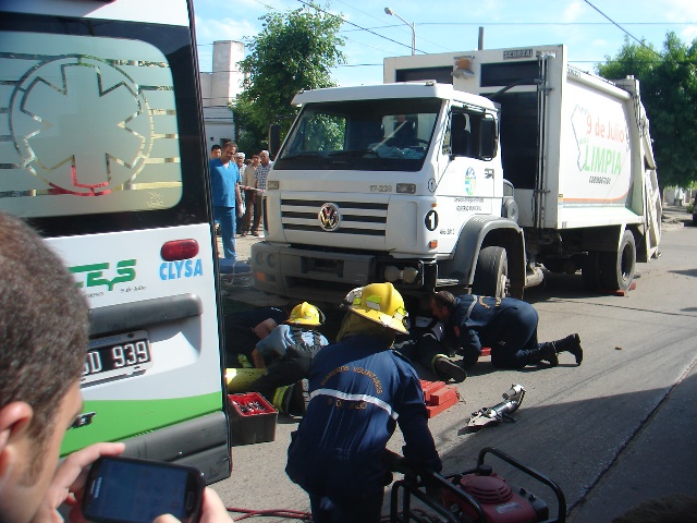 accidente16-camionmoto