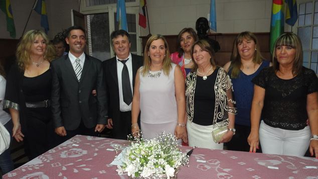 Los consejeros escolares también asumieron