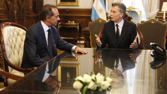 mauricio-macri-presidente-2128494h540