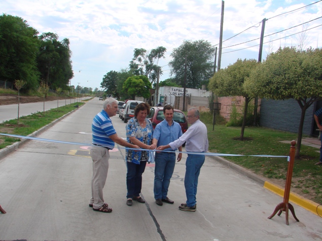 Quedaron inauguradas obras de pavimento en barrio La Boca