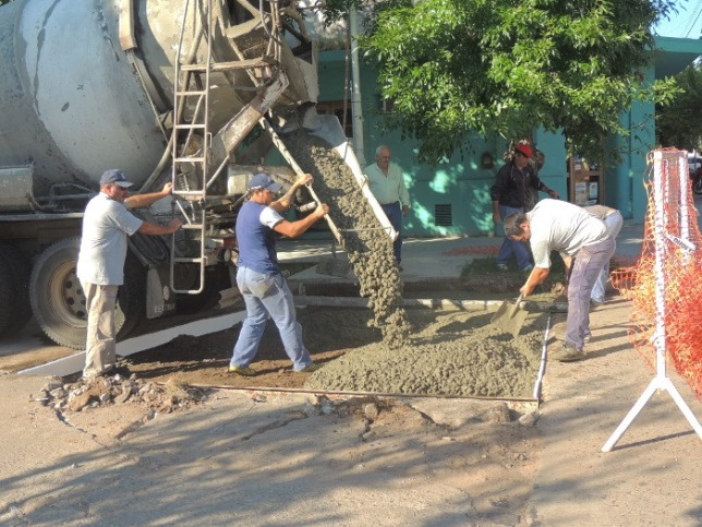Reparación de pavimento en Santa Fe y La Rioja