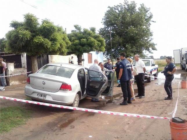 Mató a su esposo, hirió a la amante y se entregó