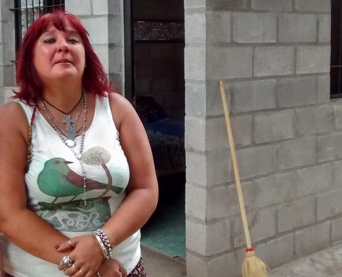Bragado: Marcela Tiraboschi hoy a punto de ser desalojada
