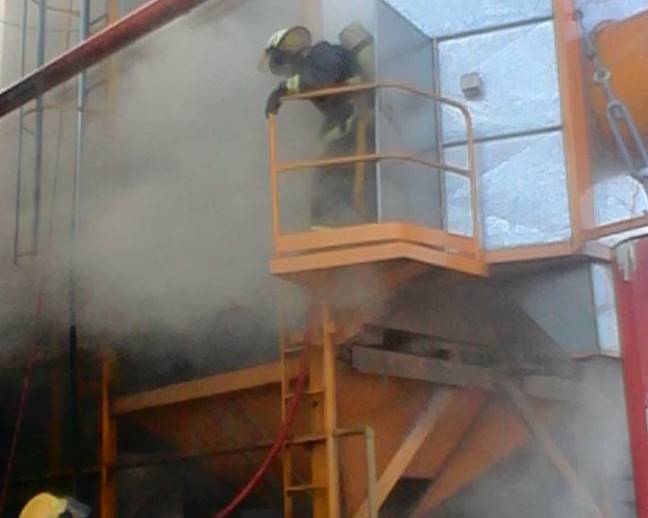Bomberos intervino en tres incendios