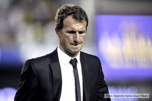 Tras reunirse con Angelici, Arruabarrena dejó la dirección técnica de Boca