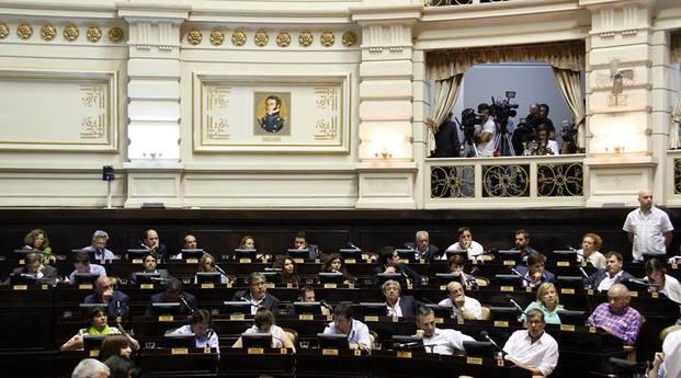 Impulsan un impuesto extra a las viviendas deshabitadas
