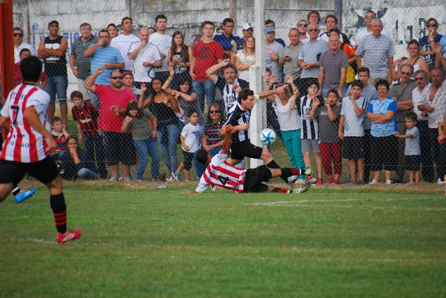 Se conocen los árbitros para el domingo