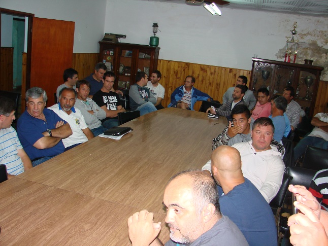 Positiva reunión entre la Policía con jugadores, dirigentes, técnicos y árbitros