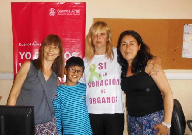 Agradecimiento a Ana M.Gentile de Manhala y Sabrina Lucero