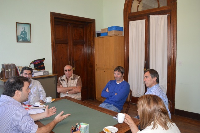Reunion de la UCR con el Intendente