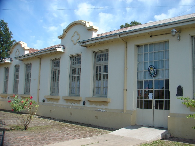 ESCUELA21