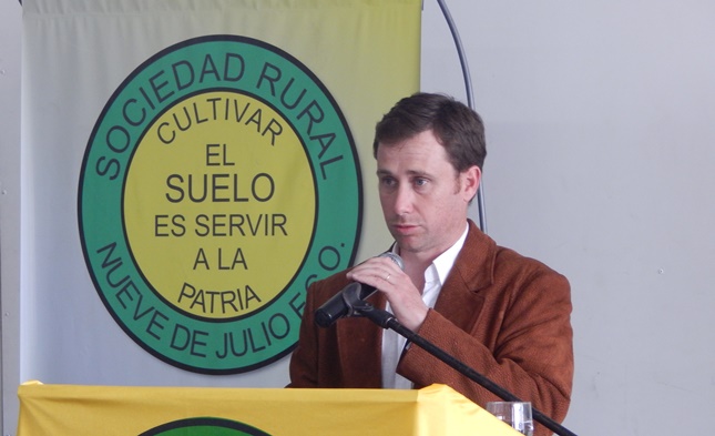 119expo-nicolas-capriroli-presidente-de-sociedad-rural-de-9-de-julio-durante-su-discurso