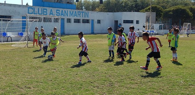 el-encuentro-de-futbol-infantil-se-jugara-el-lunes-10-en-san-martin