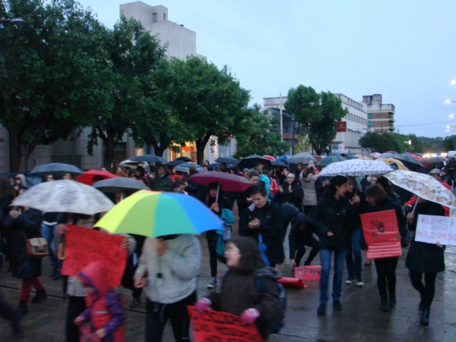 marchaniunamenos20-3