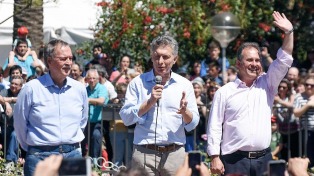 macri5-11