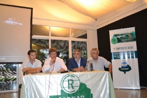 El presidente de Carbap junto al presidente de la Rural de Trenque Lauquen y el Intendente Fernandez