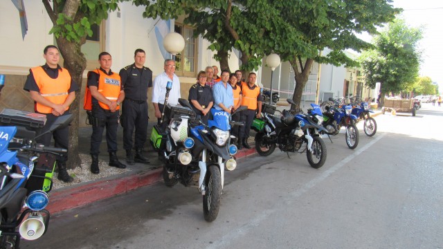 La Policía Comunal ahora cuenta con 7 motos