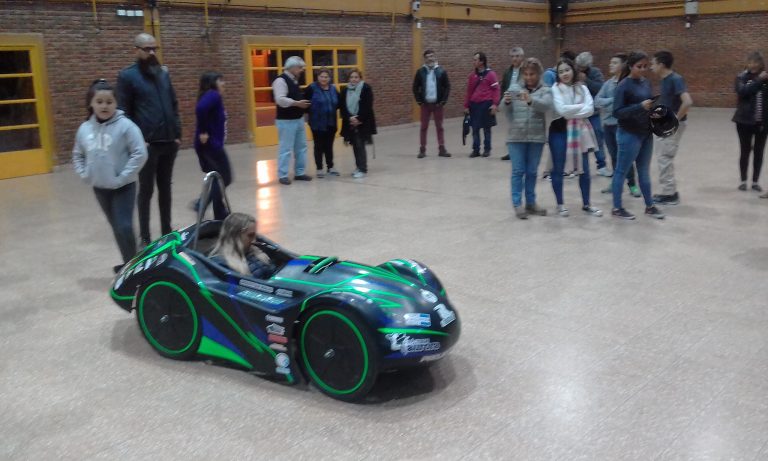 La E.E.T. Nº 2 participará en la competencia de E-CARS