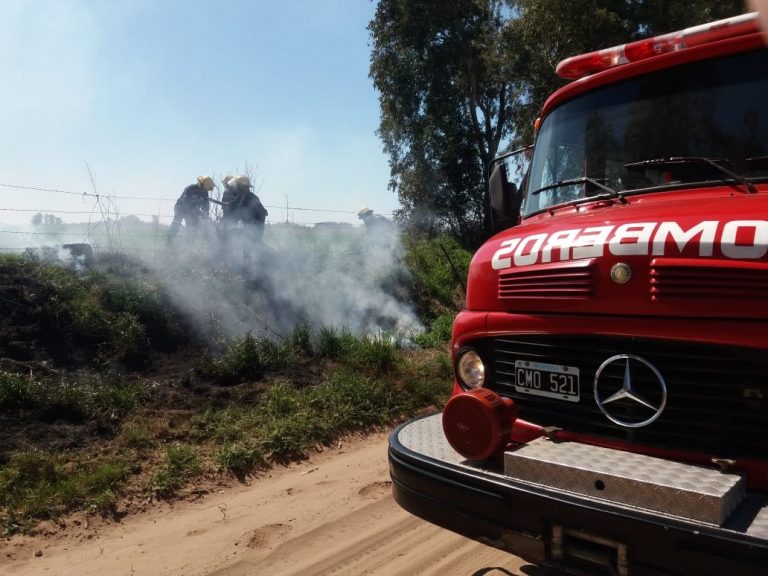 Tres horas de labor en un incendio