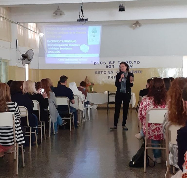Capacitación para los Colegios Católicos: El desafío de educar las emociones