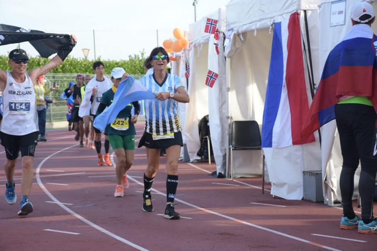 Sandra Marcantoni corrió el Mundial 24 Horas de Francia