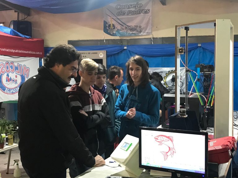 El Ministro de Agroindustria de la Provincia recorrió La Rural