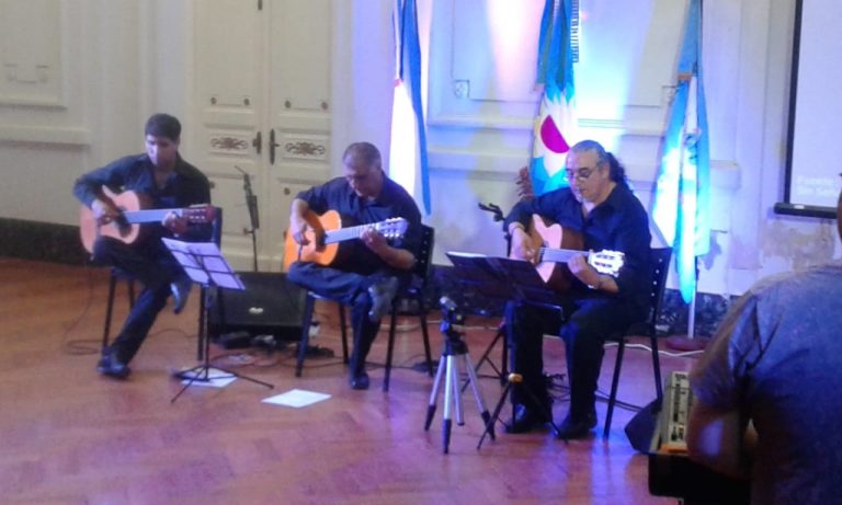 Excelente concierto de «Carlos Denda con amigos»