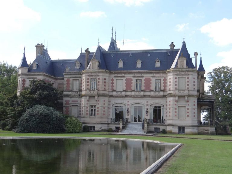 «Colonia Unzué» Pequeñas historias, grandes gestos. Por Lis Solé.