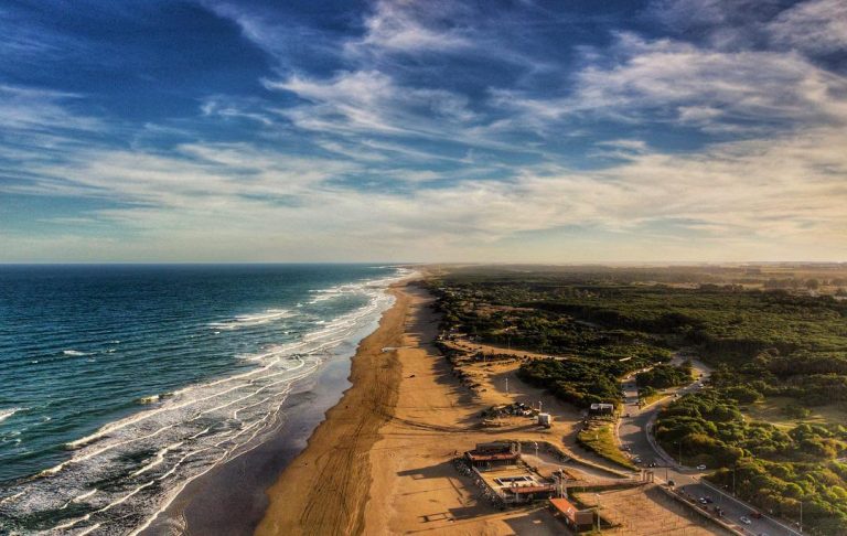 Verano: expectativa moderada y esperanza de que crezcan los destinos bonaerenses