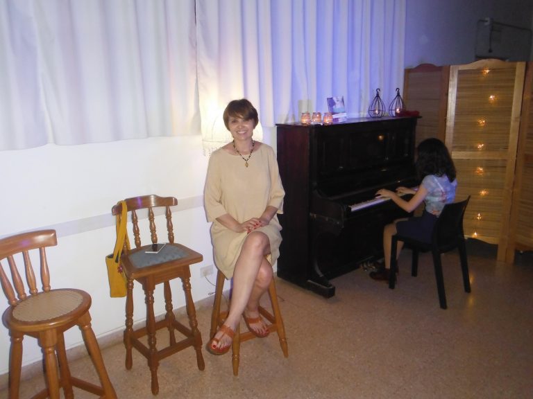 «Cacao Amargo»: Adriana Chiattone presentó su nuevo libro en 9 de Julio