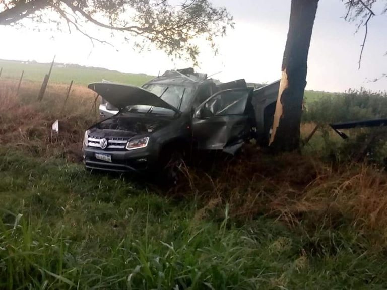 Accidente en Ruta 5: volcó una camioneta