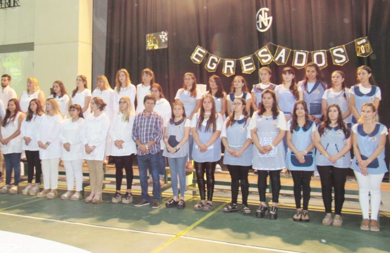 El Instituto Nº 4 despidió a sus egresados