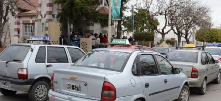 Se interrumpe 24 horas: Servicio Remises: no habrá desde las 19 hs