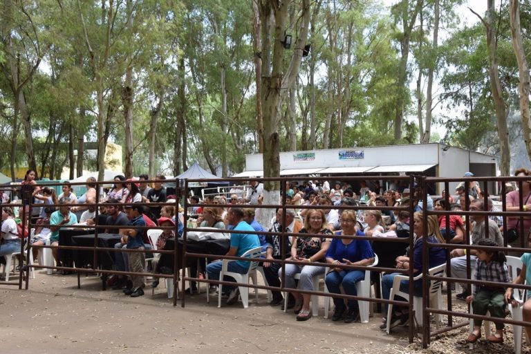 Se realizó la 11a.Fiesta del Lechón en Morea