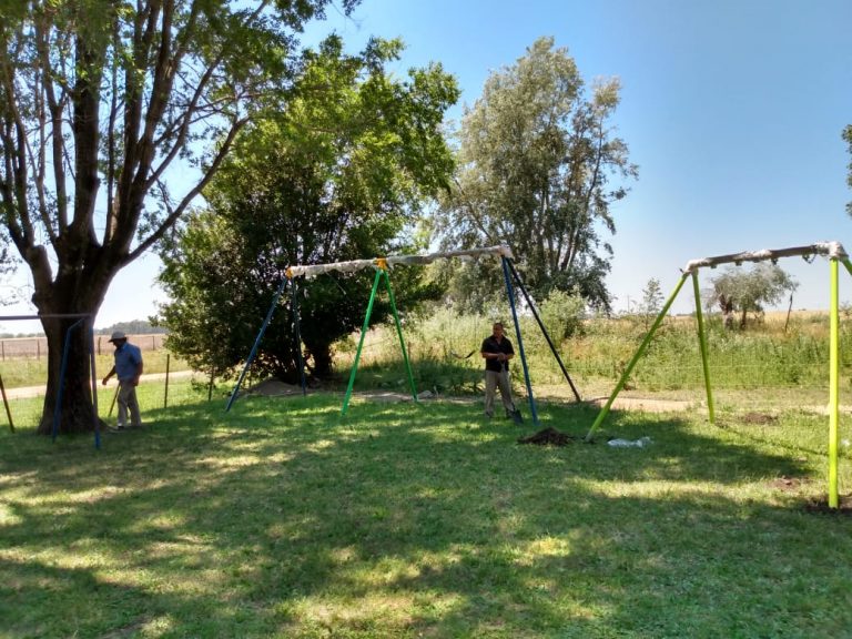 Santos Unzué: Nuevos Juegos para la Escuela Nro. 20