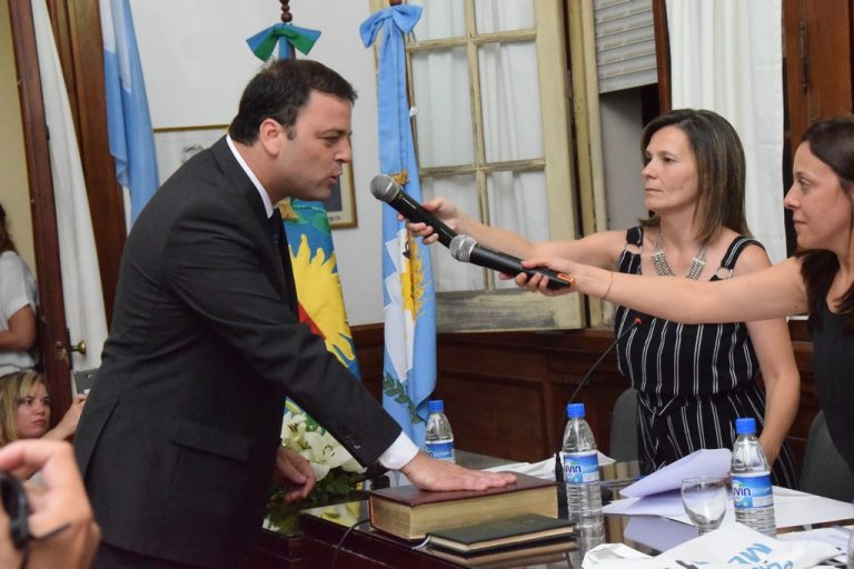 Asumió como Intendente Mariano Barroso