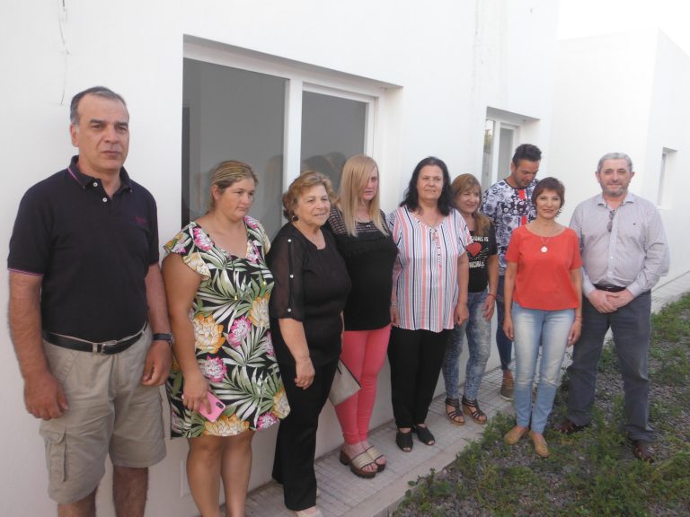 «Manhala» entregó las llaves del departamento