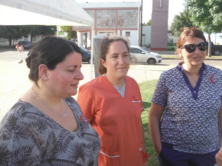 Se realizaron testeos de VIH en la Plaza Italia