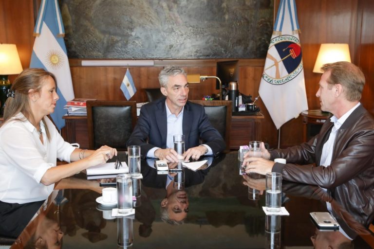 Marianela López asumió como funcionaria del Ministerio de Transporte