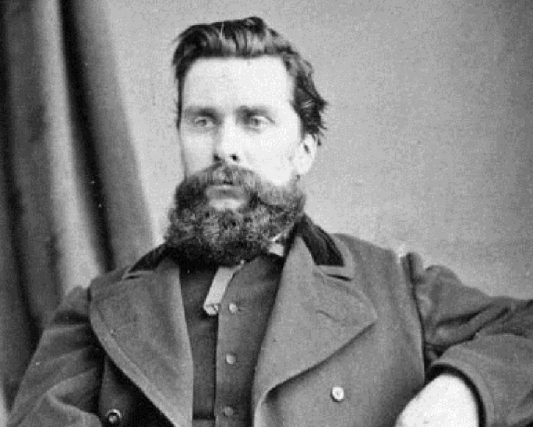 El primer juez de paz de 9 de Julio. Entre cuestionamientos y revanchismos políticos