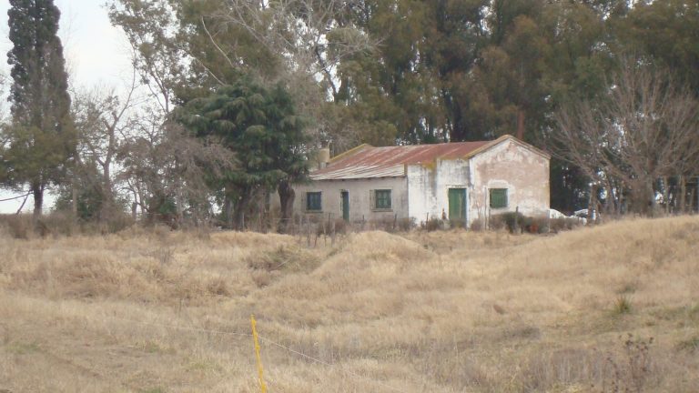 Paraje «La Crucecita» de Alvear, por Lis Solé