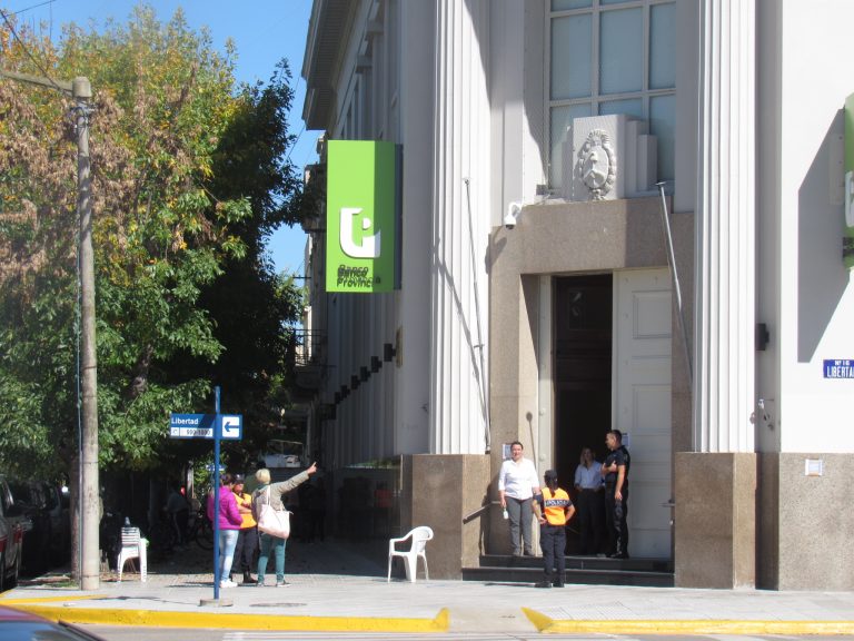 El Banco Provincia arriba hoy al 198º aniversario