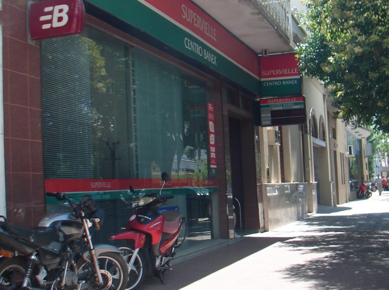 Bancos abren para pagar jubilaciones, pensiones y prestaciones, planes o ayudas
