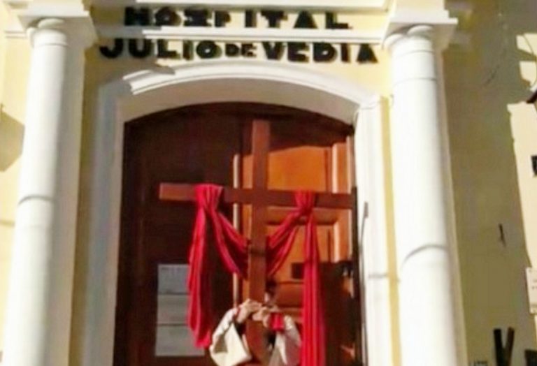 El Vía Crucis unió a las instituciones